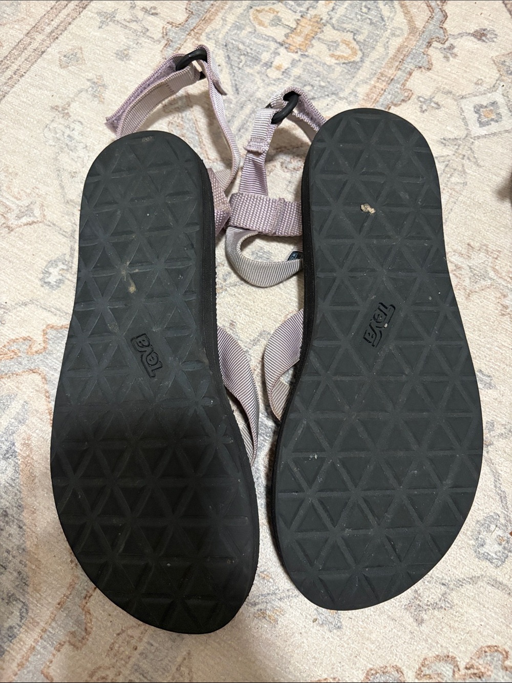 Teva Women's Universal Strap Sandals Lot of 2 in Black and Lavender women’s 8 - Picture 3 of 6